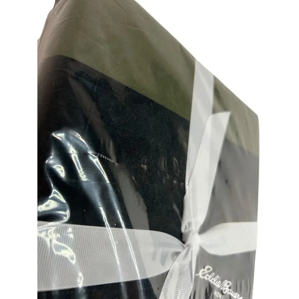 Eddie Bauer Twin Duvet Set Dark Olive Green Black Skyline Stripe